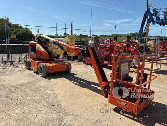 2018 JLG E400AJPN Articulating Boom Lift