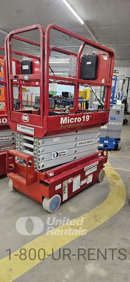 2019 MEC MICRO 19 Scissor Lift