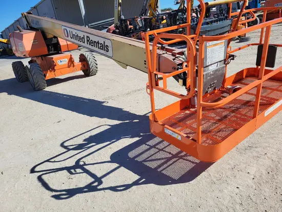 2017 JLG 800S Boom Lift