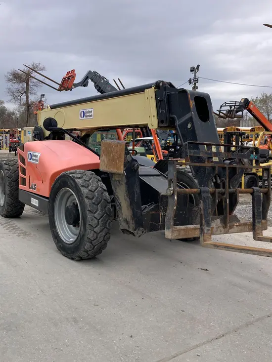 2018 JLG 1043 Forklift