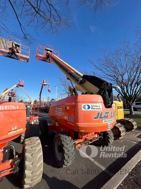 2016 JLG 600S Boom Lift