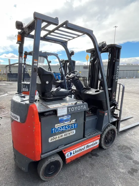 2019 Toyota 8FBCU25 Warehouse Forklift