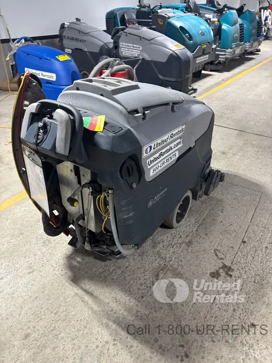 2022 Clarke SC901 X32C Scrubber