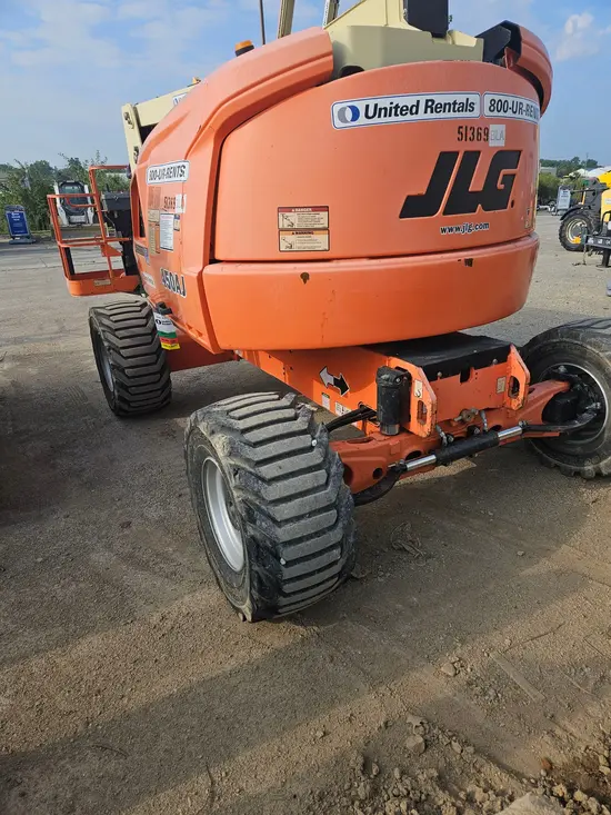 2017 JLG 450AJ Articulating Boom Lift