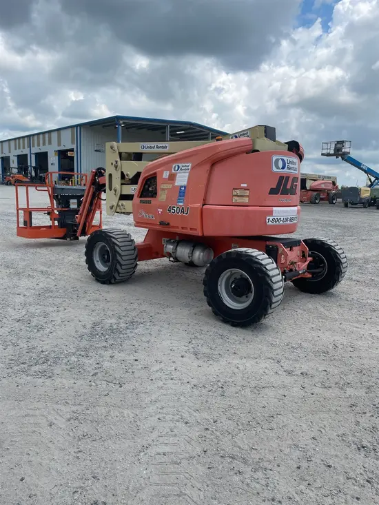 2017 JLG 450AJ Articulating Boom Lift