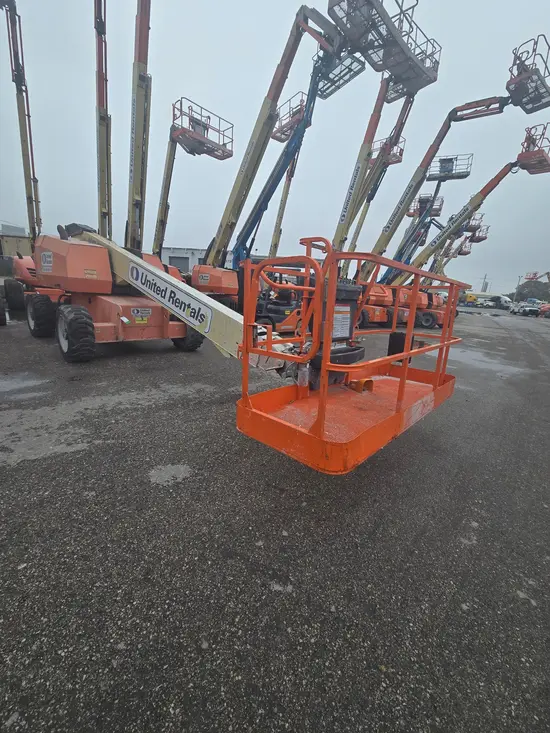 2017 JLG 600S Boom Lift