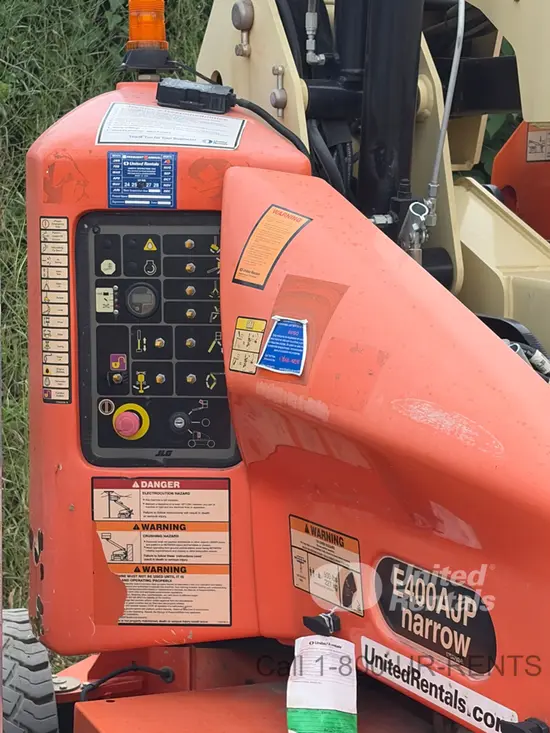 2018 JLG E400AJPN Articulating Boom Lift
