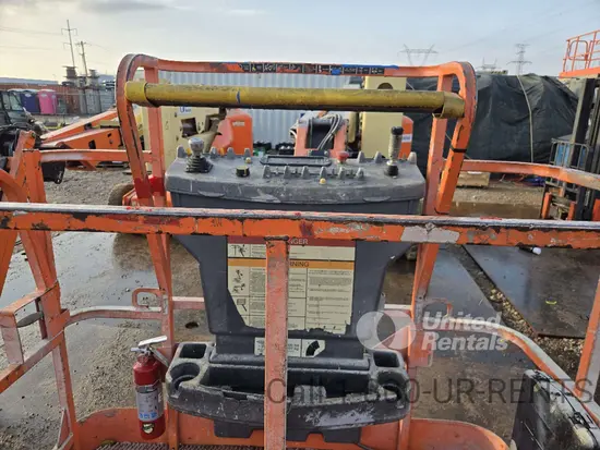 2017 JLG E450AJ Articulating Boom Lift