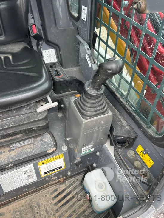 2020 Takeuchi TL8CW Track Loader