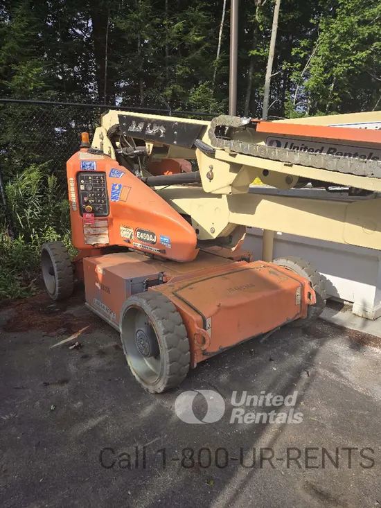 2016 JLG E450AJ Articulating Boom Lift