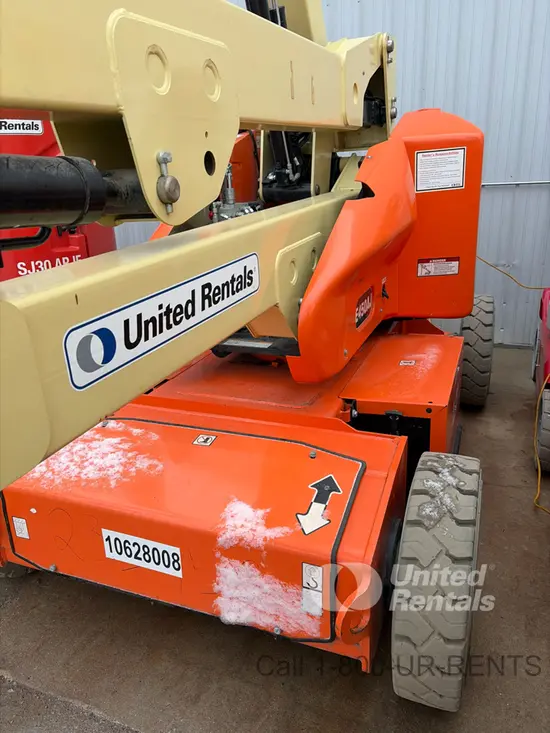 2017 JLG E450AJ Articulating Boom Lift