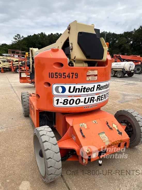 2017 JLG E450AJ Articulating Boom Lift