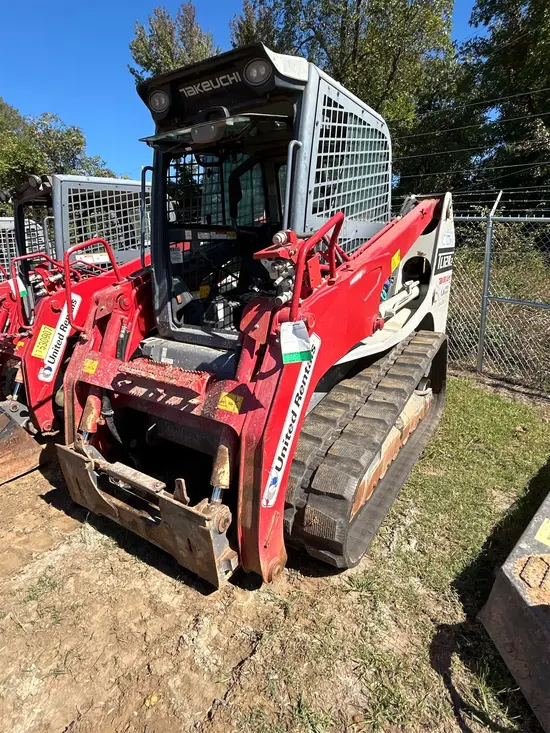 2021 Takeuchi TL12R2-CR Track Loader
