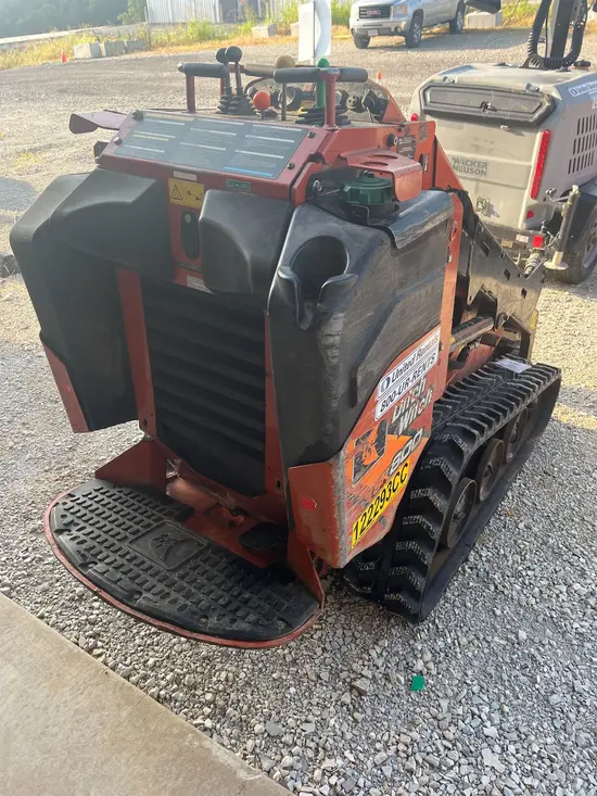 2021 Ditch Witch SK800 Track Loader
