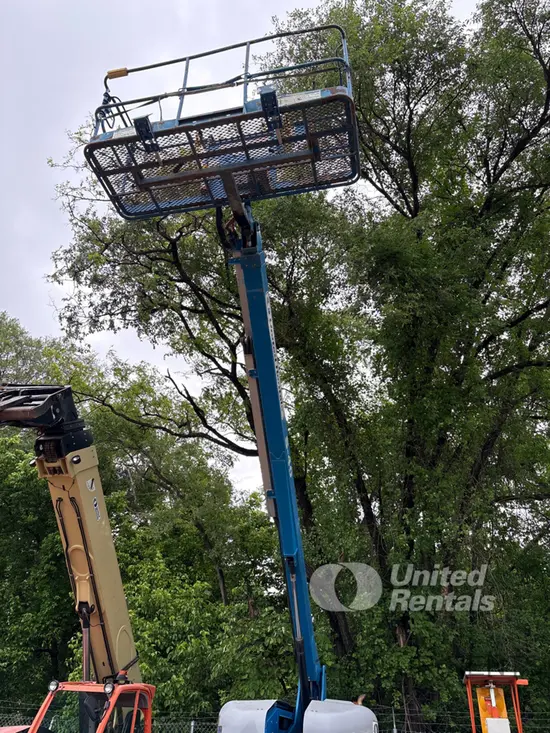 2017 Genie S-40 Boom Lift