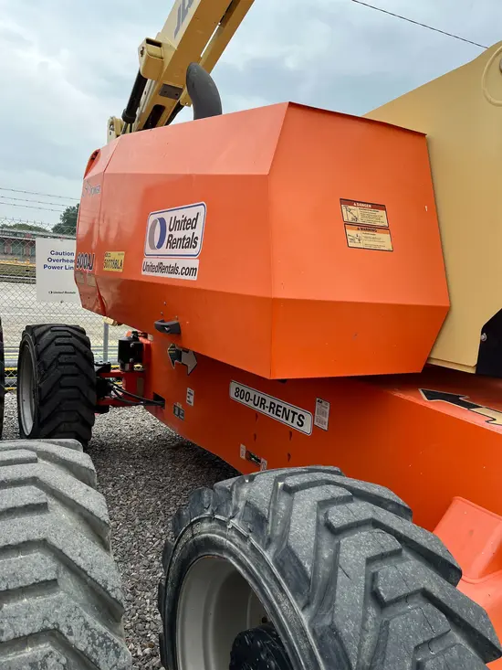 2017 JLG 800AJ Articulating Boom Lift