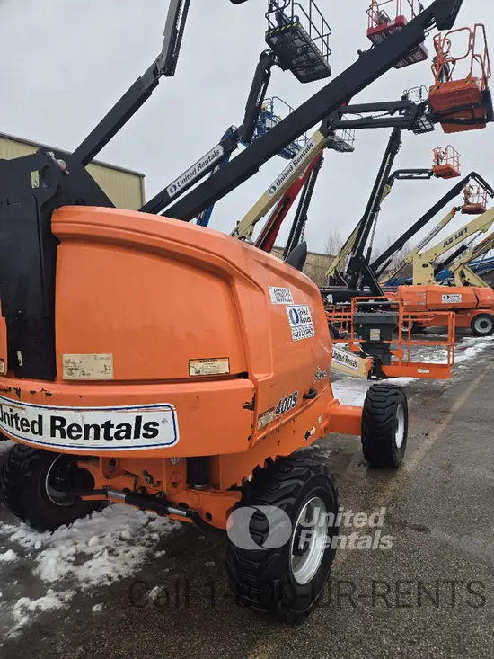 2017 JLG 400S Boom Lift
