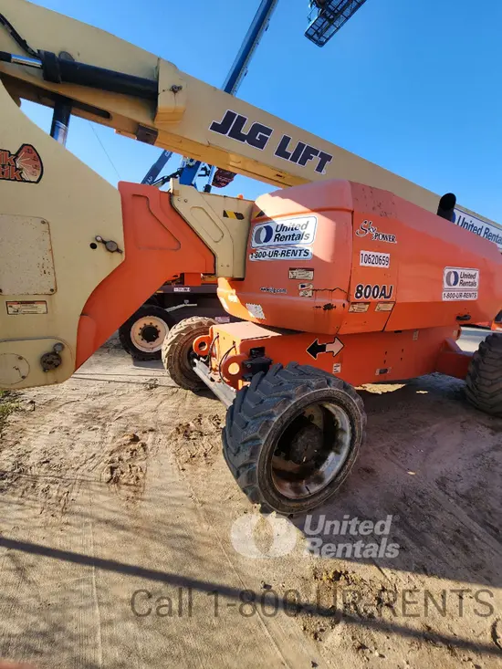 2017 JLG 800AJ Articulating Boom Lift