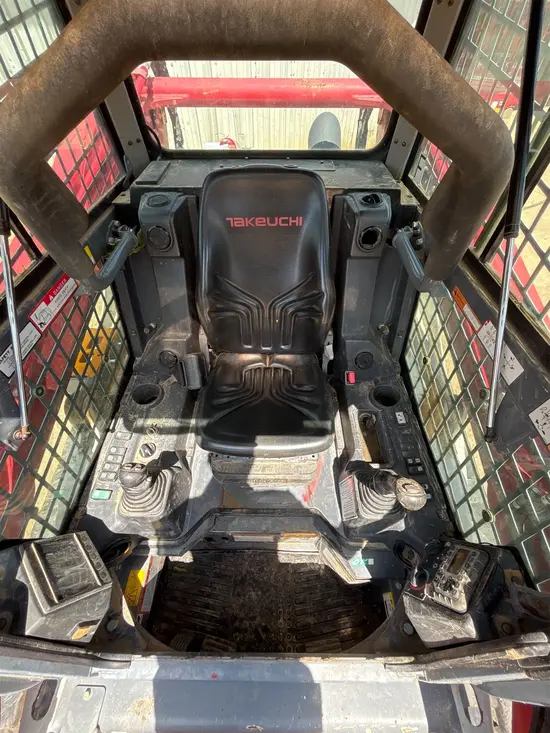2020 Takeuchi TL12V2-CR Track Loader