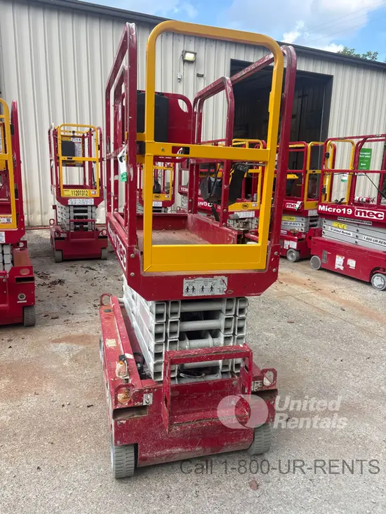 2018 MEC MICRO 19 Scissor Lift