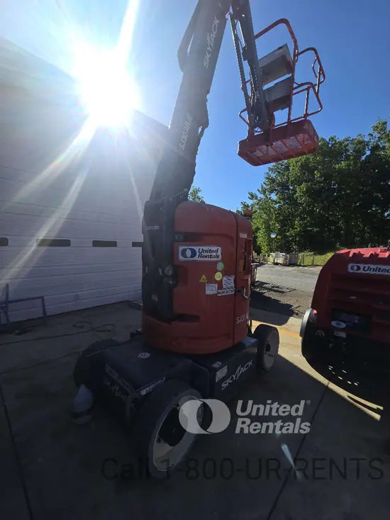 2017 Skyjack SJ30ARJE Articulating Boom Lift
