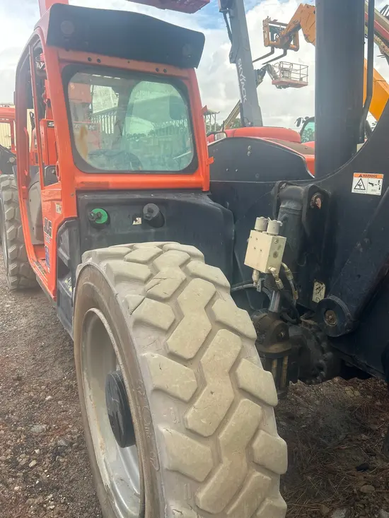 2020 JLG 1055 Forklift