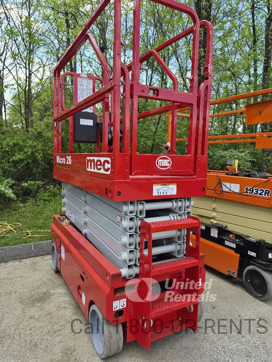2020 MEC MICRO 26 Scissor Lift