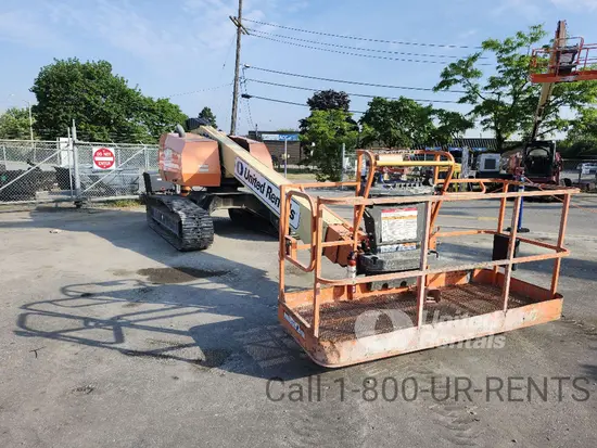 2017 JLG 600SC Boom Lift