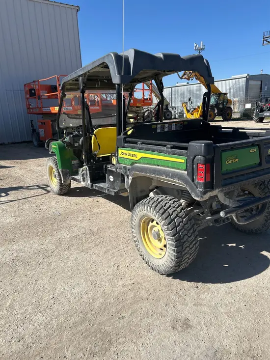 2022 John Deere XUV855M S4 Utility Vehicle