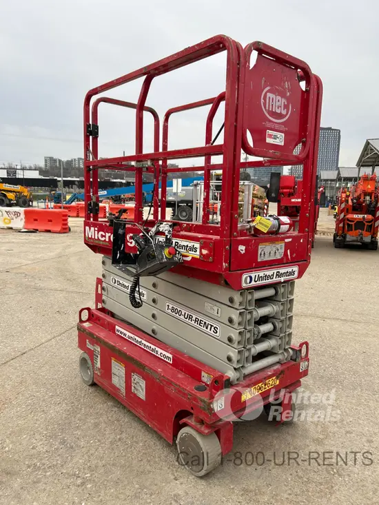 2019 MEC MICRO 19 Scissor Lift