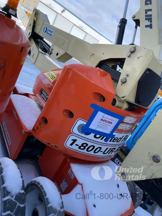 2017 JLG E400AJPN Articulating Boom Lift