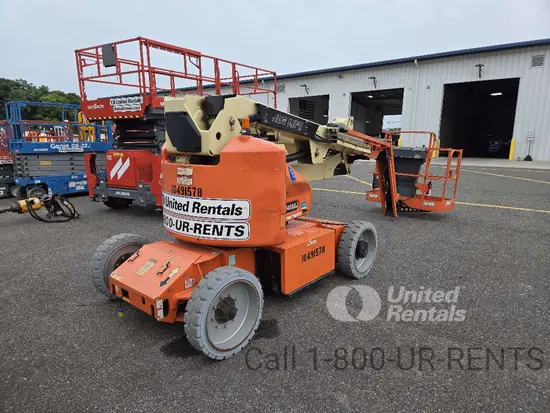2016 JLG E450AJ Articulating Boom Lift