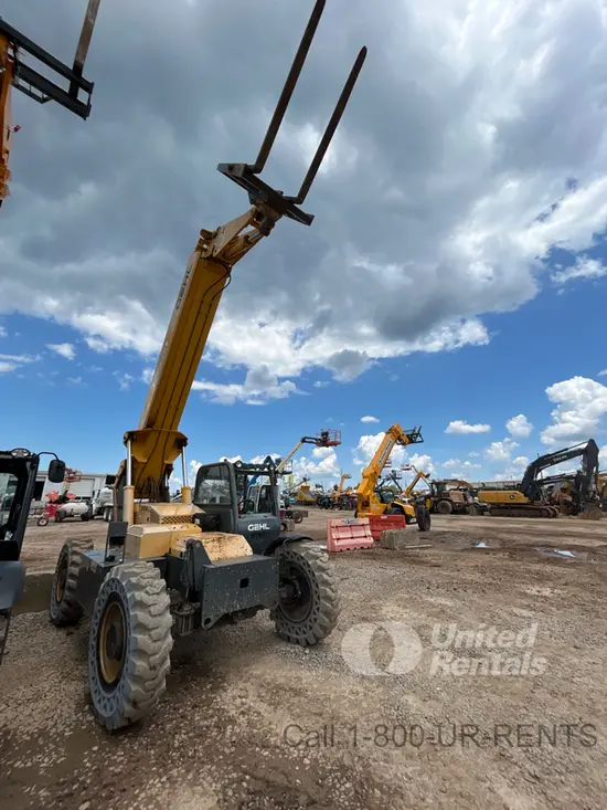 2016 Gehl RS8-42 Forklift