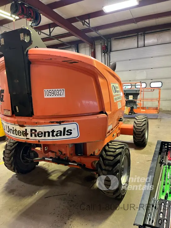 2017 JLG 400S Boom Lift