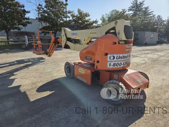 2018 JLG E400AJPN Articulating Boom Lift