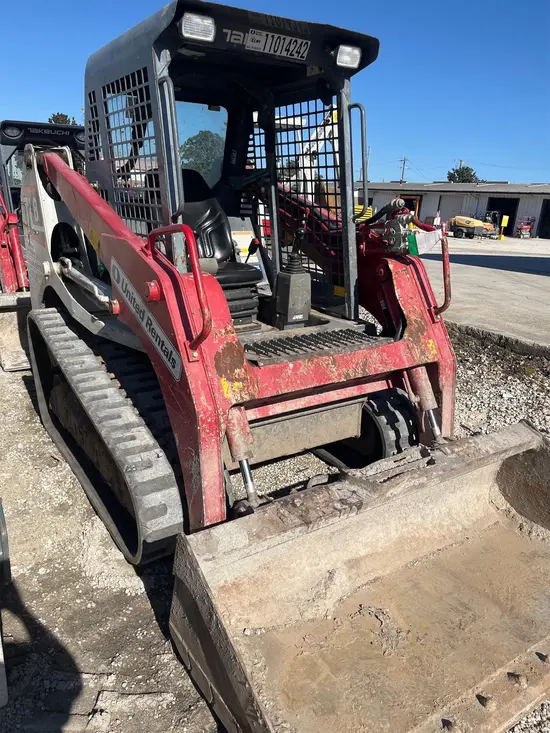 2019 Takeuchi TL8W Track Loader