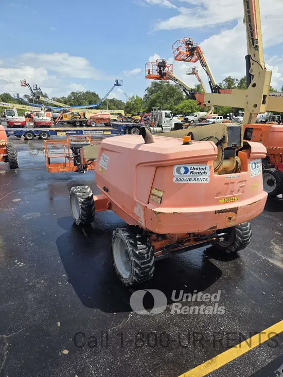 2017 JLG 600S Boom Lift