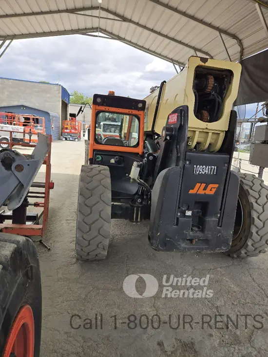 2019 JLG 1055 Forklift
