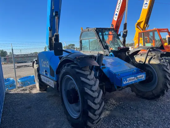 2016 Genie GTH-844 Forklift