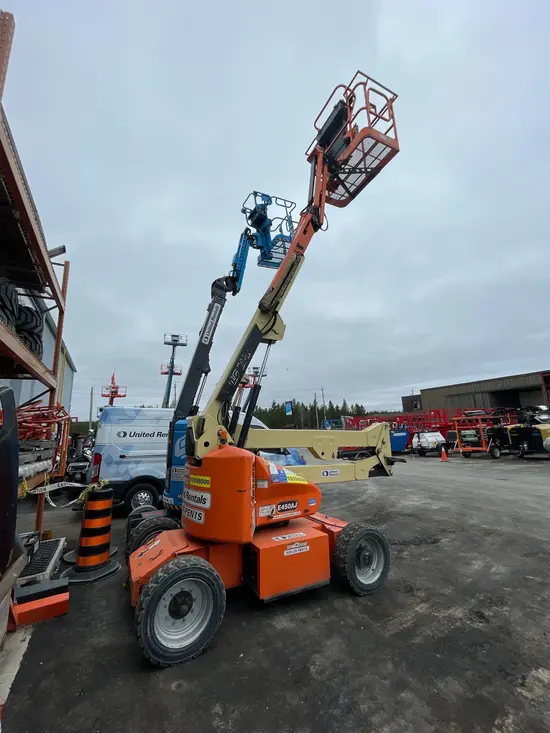 2017 JLG E450AJ Articulating Boom Lift