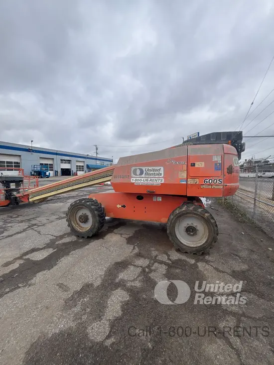 2017 JLG 600S Boom Lift