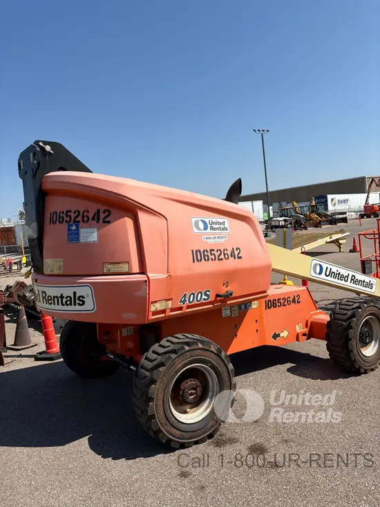 2017 JLG 400S Boom Lift