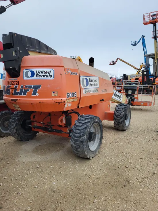 2017 JLG 600S Boom Lift