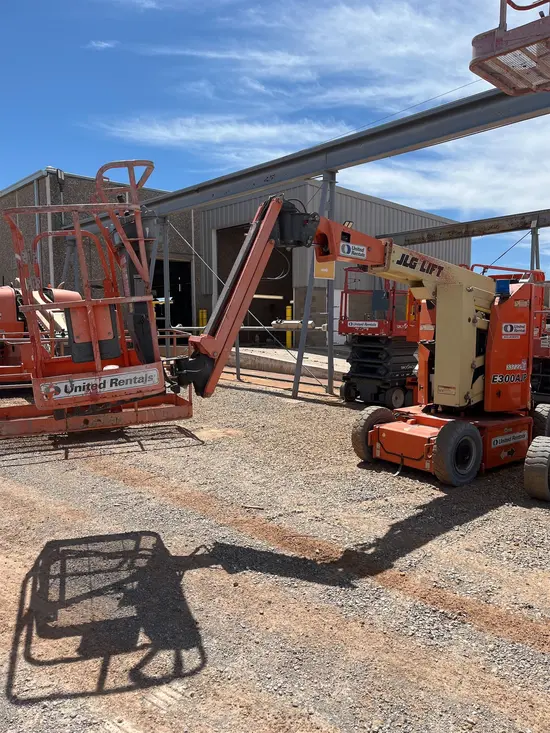 2016 JLG E300AJP Articulating Boom Lift