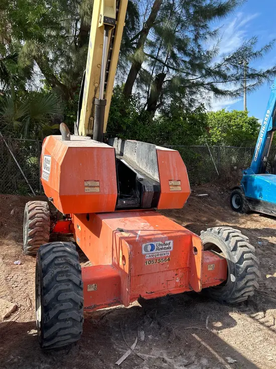 2017 JLG 600S Boom Lift