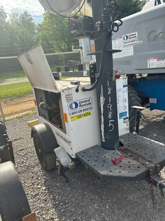 2018 Magnum Pro MLT3060MV Portable Light Tower