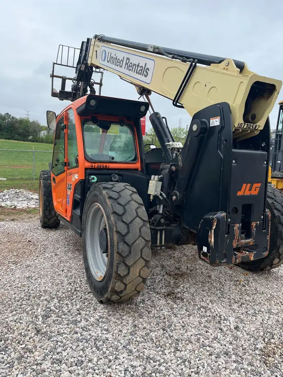 2018 JLG 742 Forklift