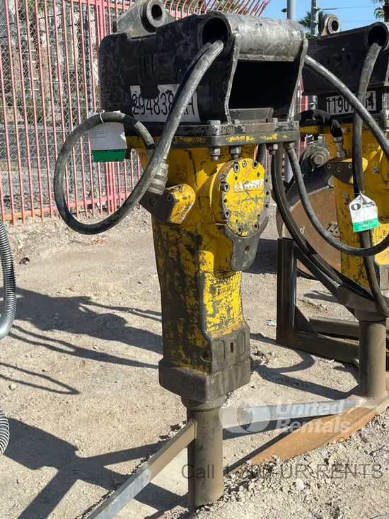 2022 Epiroc SB 452 Attachment