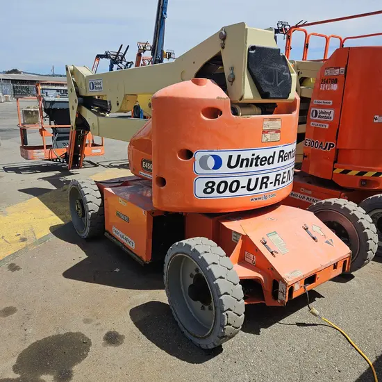 2017 JLG E450AJ Articulating Boom Lift