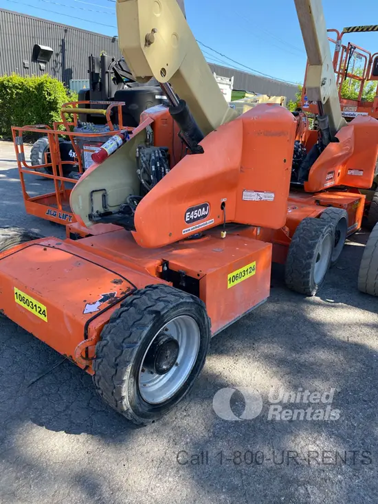 2017 JLG E450AJ Articulating Boom Lift